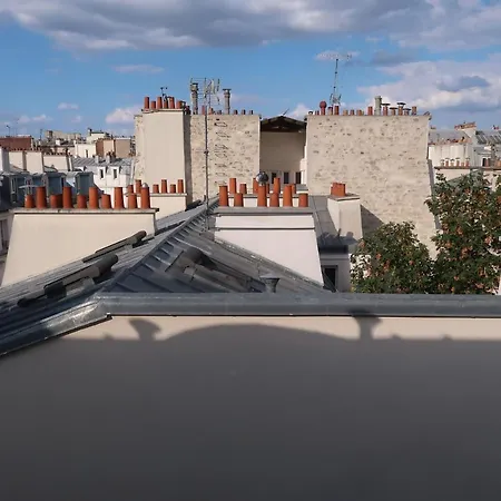 Parisian Cozy Studio: Batignolles Charm Near Landmarks Exterior photo